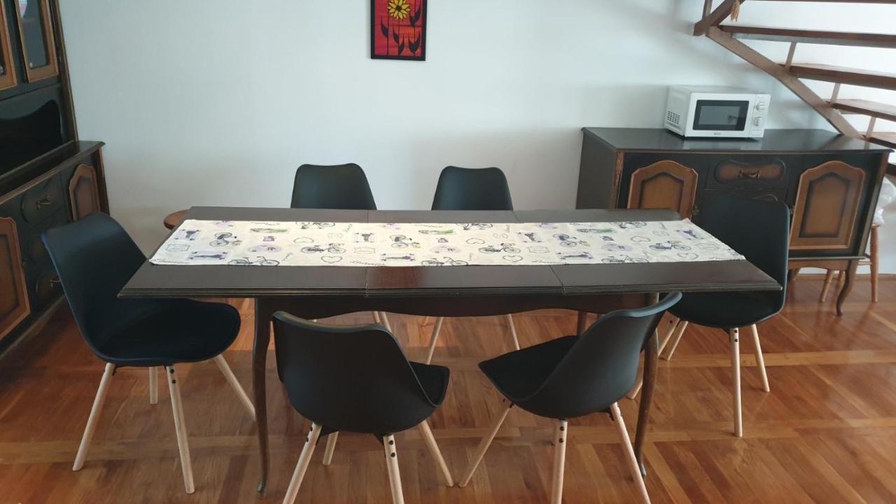Apartments Adriana ซรีมา ภายนอก รูปภาพ