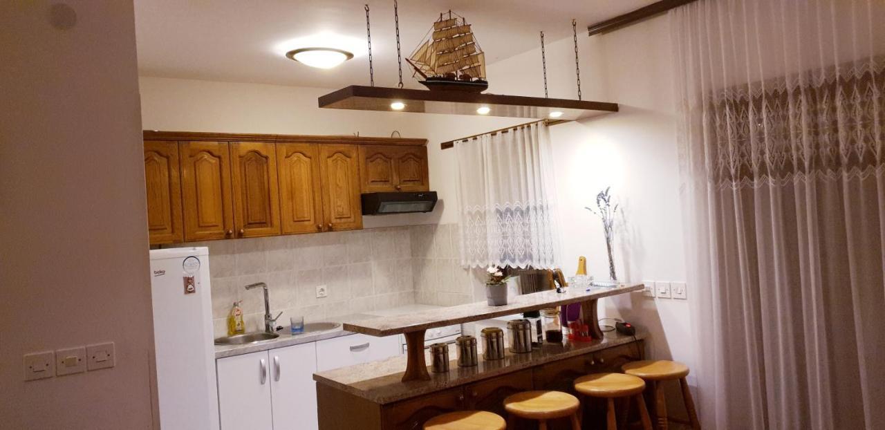 Apartments Adriana ซรีมา ภายนอก รูปภาพ